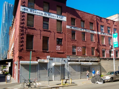 M._Slavin_Socks_Lanza